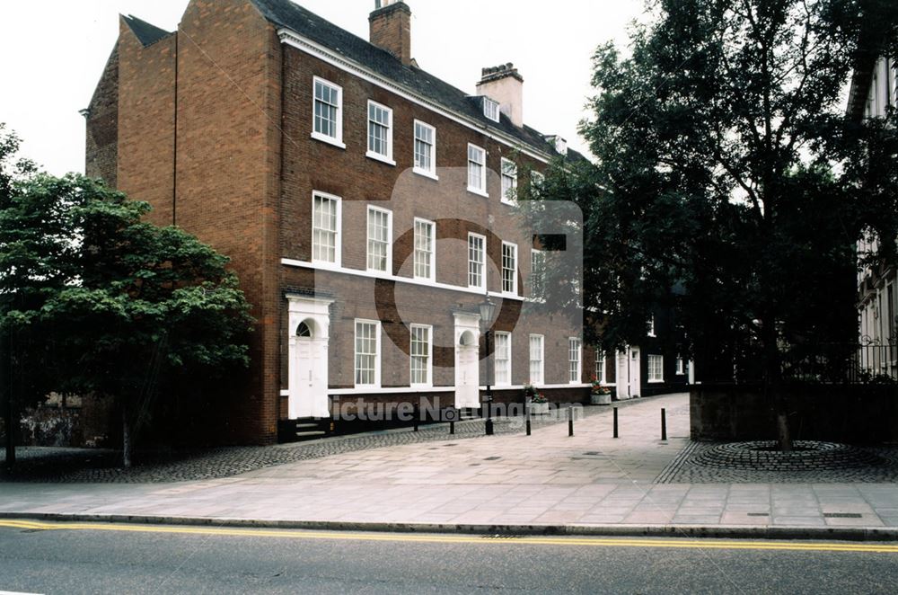 Castle Gate, Maid Marion Way