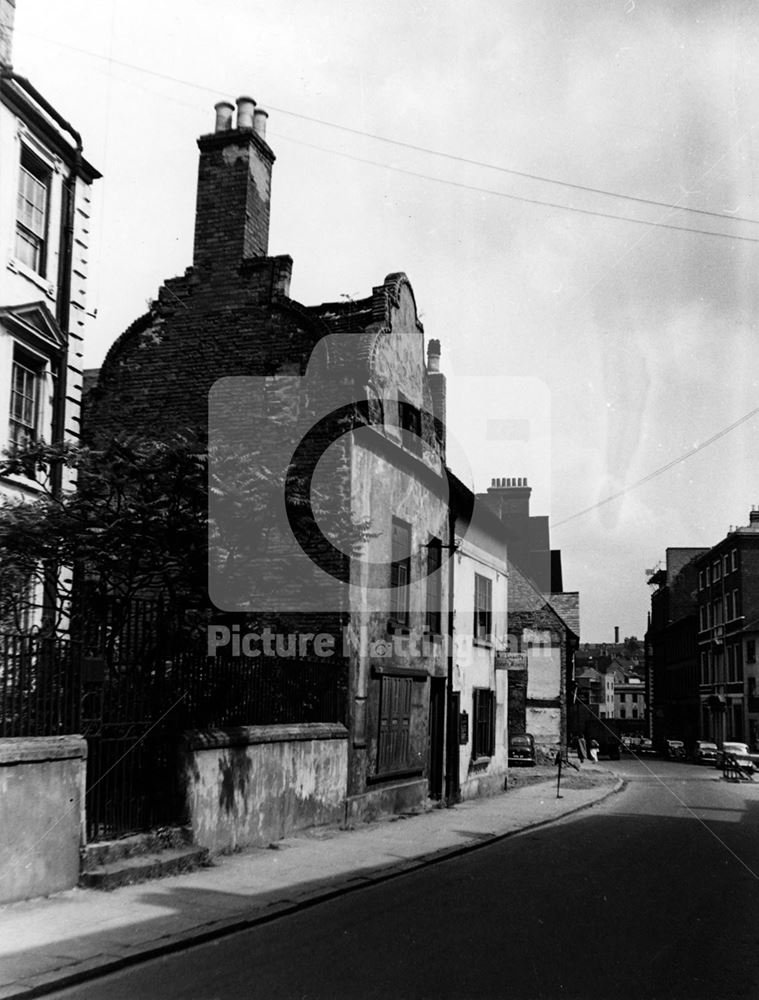 Castle Gate, Albert Street