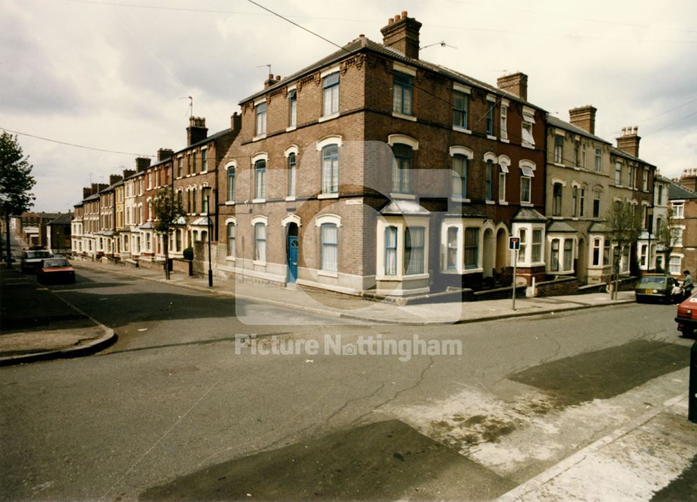 Claypole Road looking north west from Maples Road