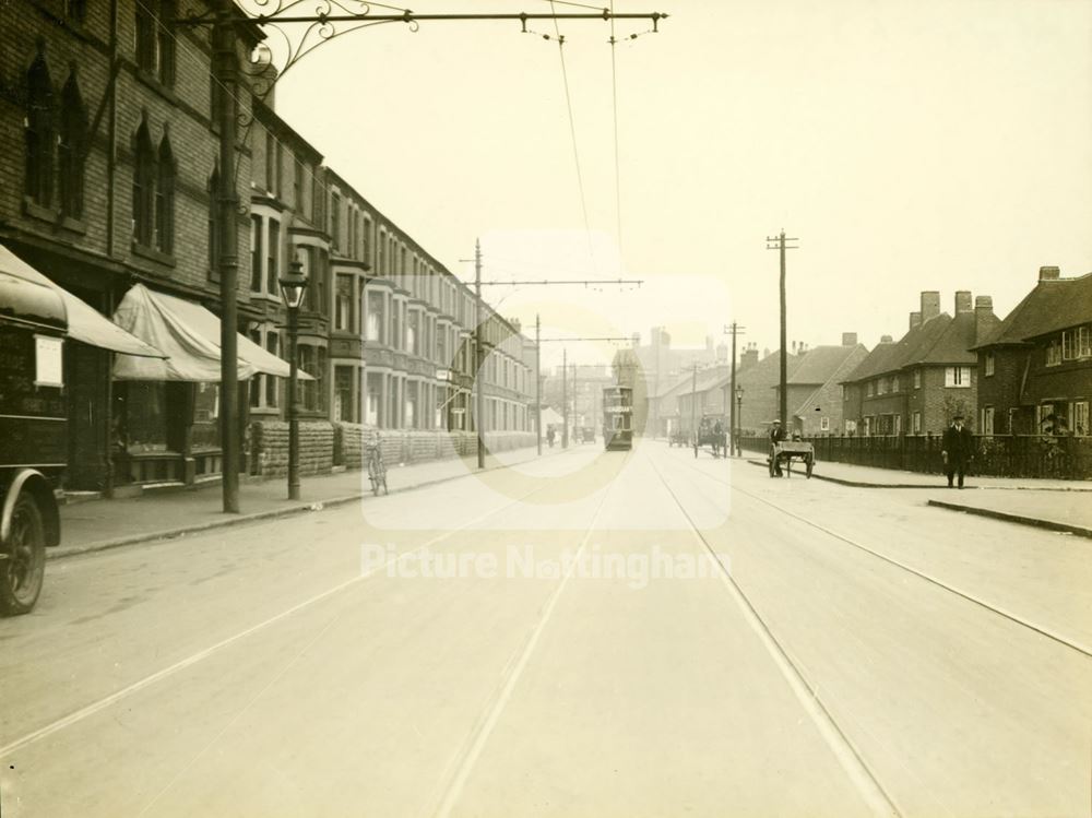 Colwick Road looking towards Colwick from near Beckford Road