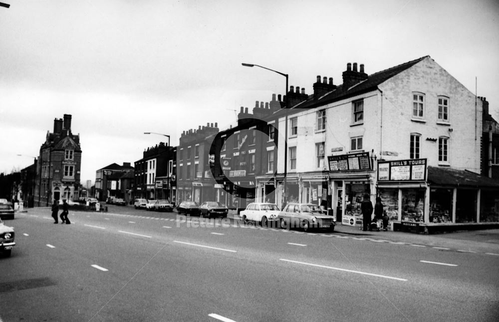 Alfreton Road looking west towards the junction with Peveril Street