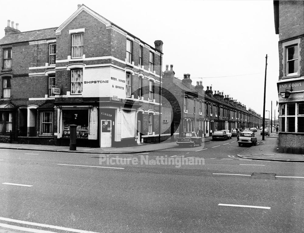 Kennington Road, Wollaton Road