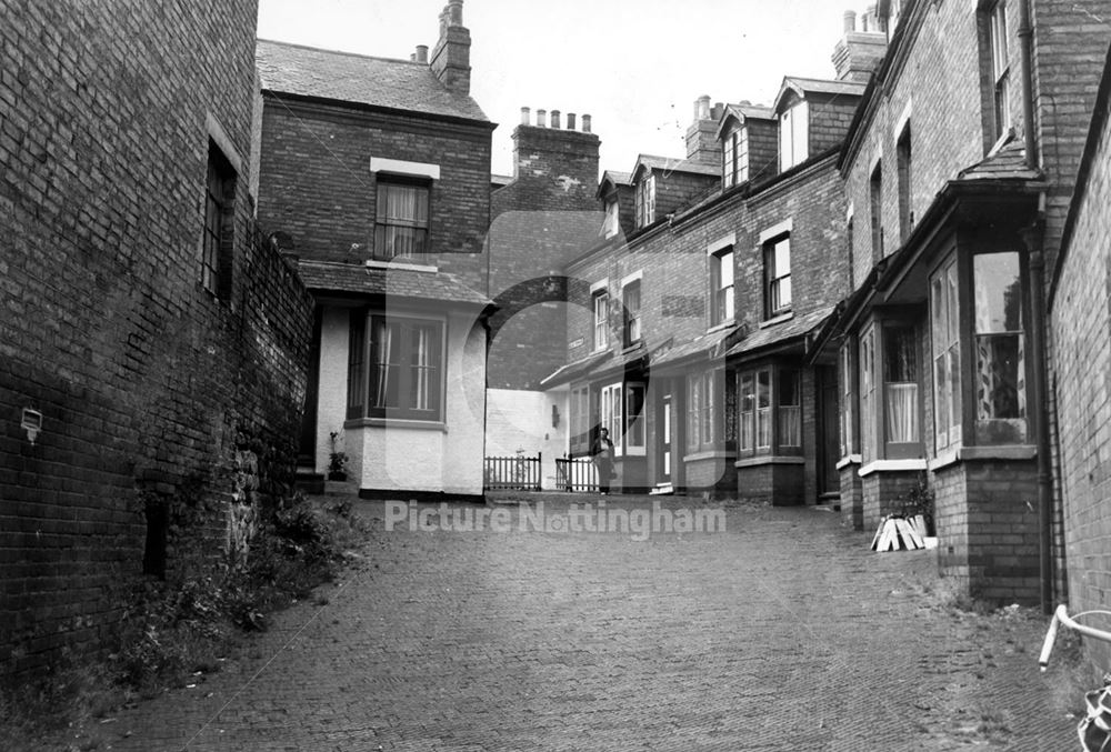 Lillie Terrace, Castle Street