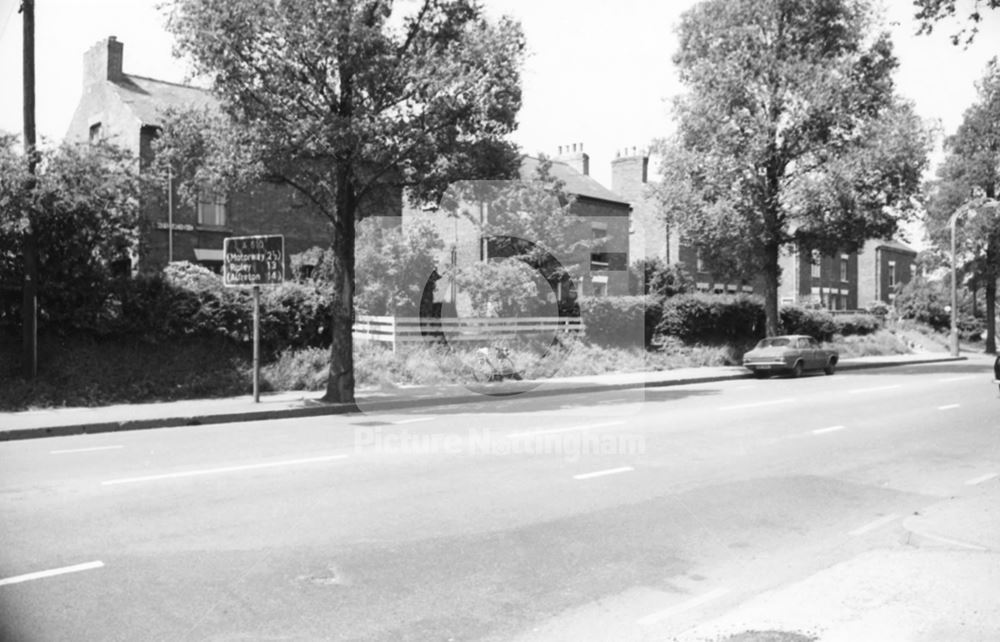 Newcastle Terrace, Cinderhill, 1976