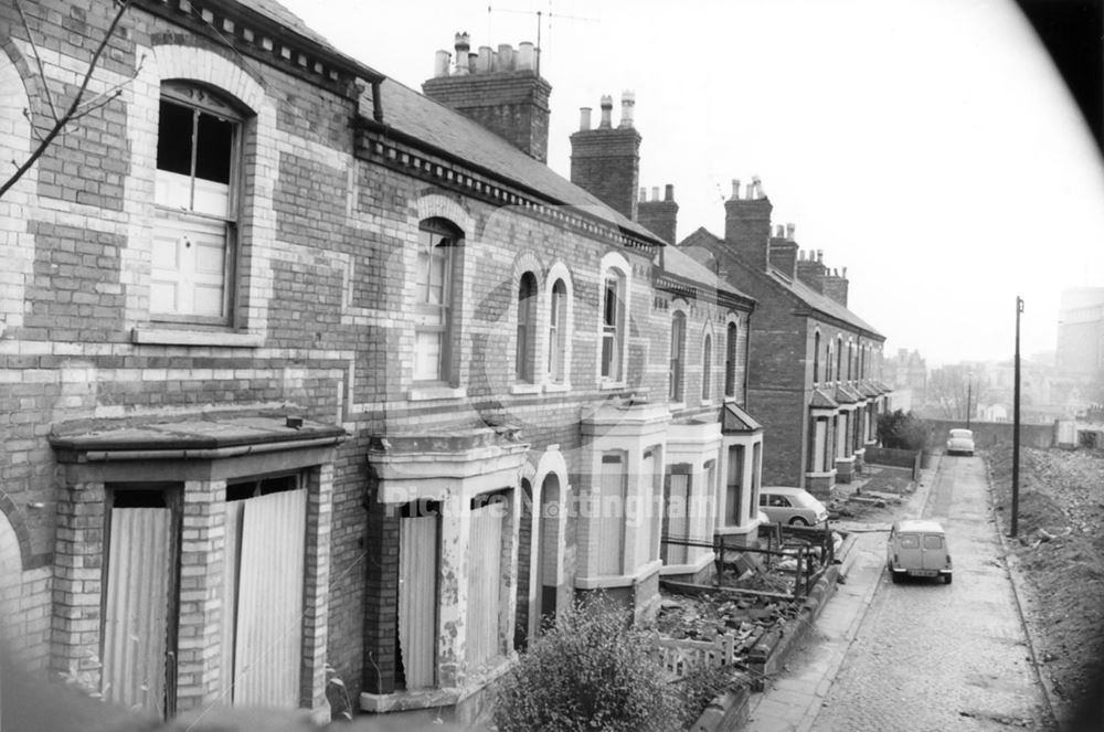 Ossington Villas, 1976