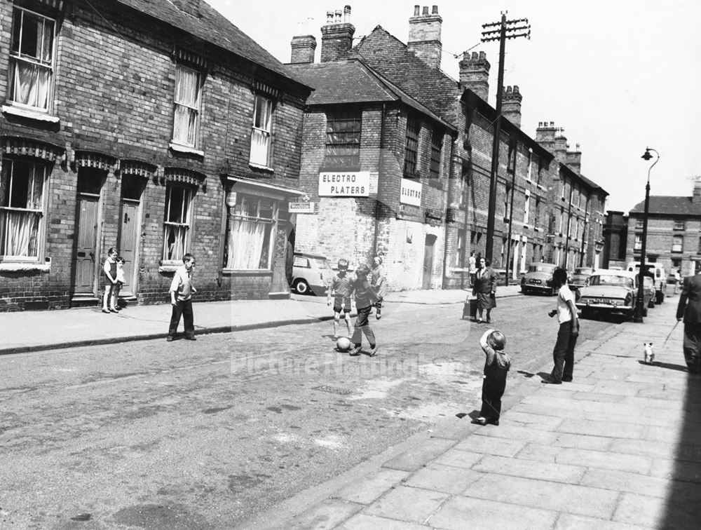 Mayfield Grove, off Kirkewhite Street, Meadows, Nottingham, 1973