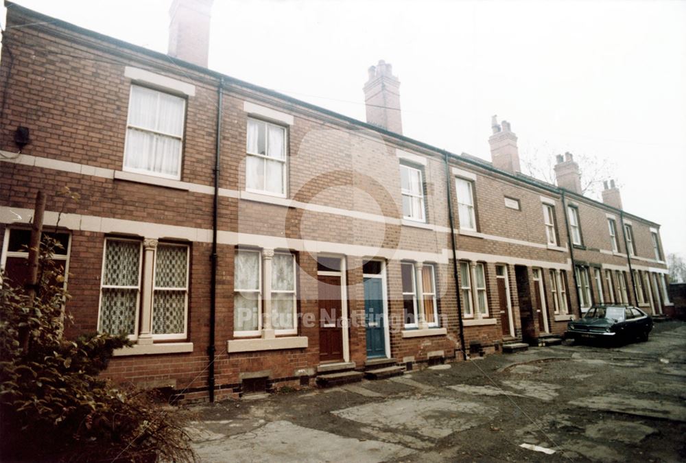 Perlethorpe Avenue, Sneinton