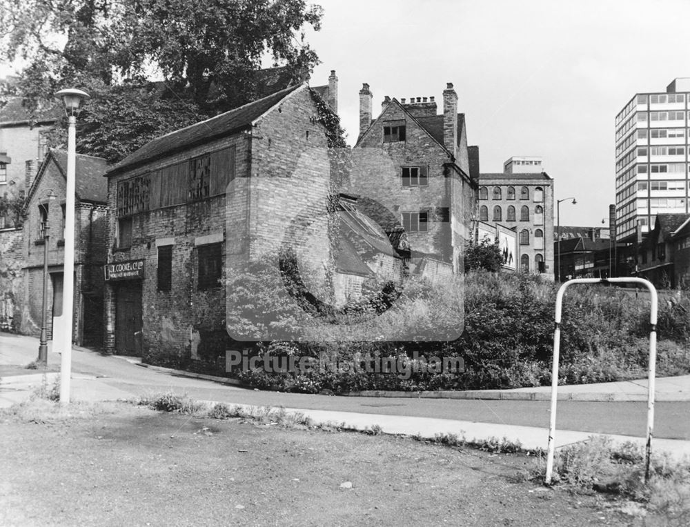 Walnut Tree Lane