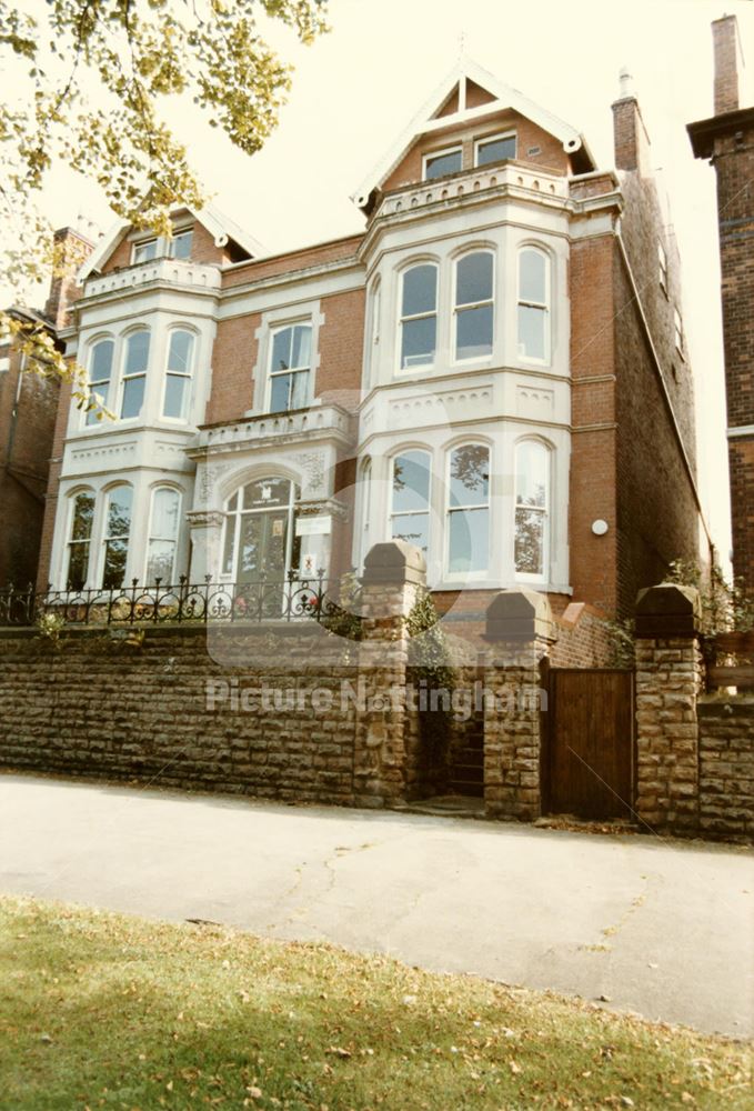 The Crescent Family Centre, Waterloo Road