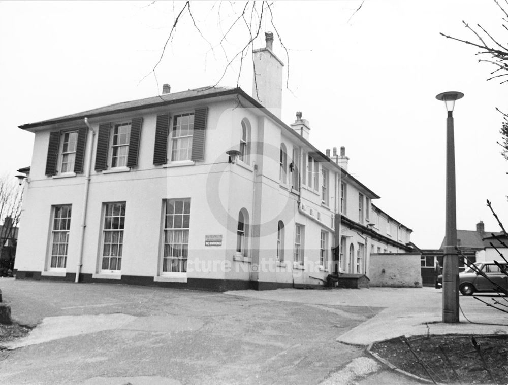 Cedars Hospital - Woodthorpe Lodge, looking SW