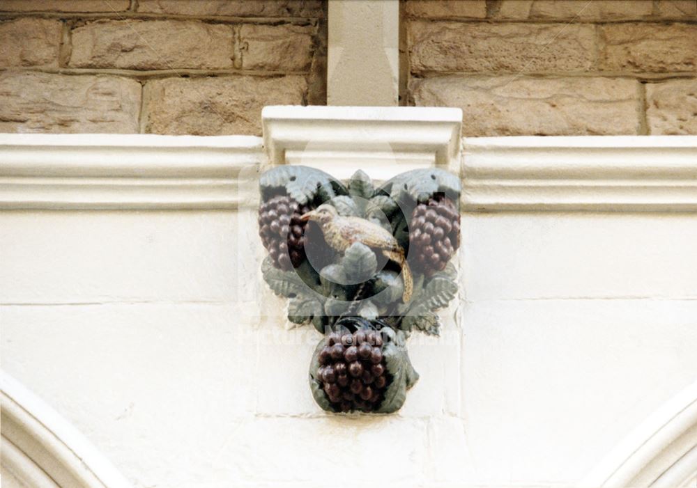 Dog and Bear public house - Architectural detail