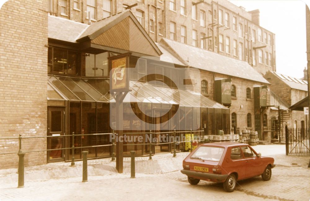 Josher's Fish Restaurant (Fellows, Morton and Clayton Ltd.), Canal Street, 1982