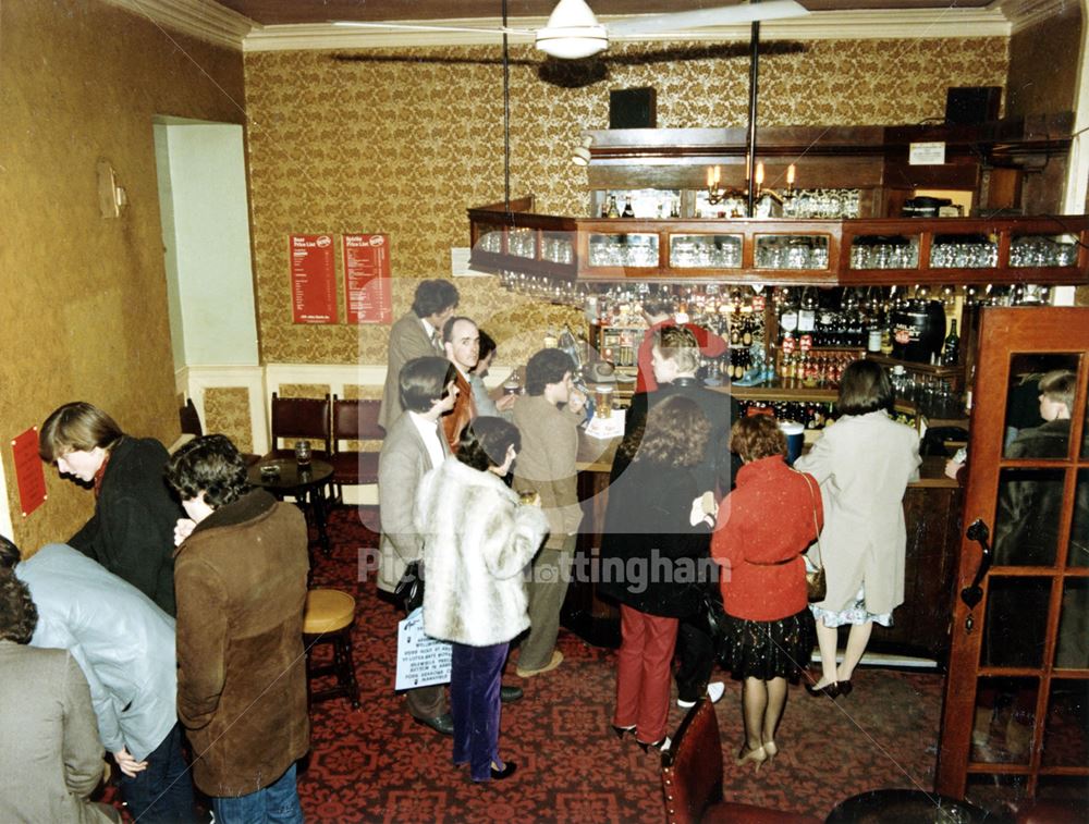 The Flying Horse Hotel, Interior, Bar