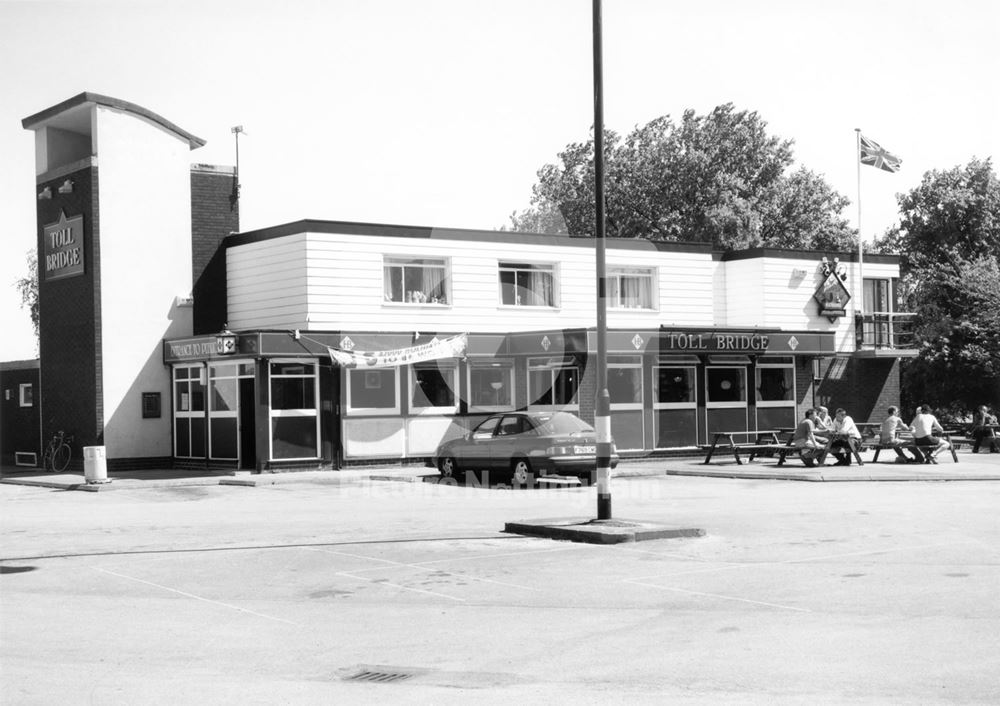 The Toll Bridge Public House