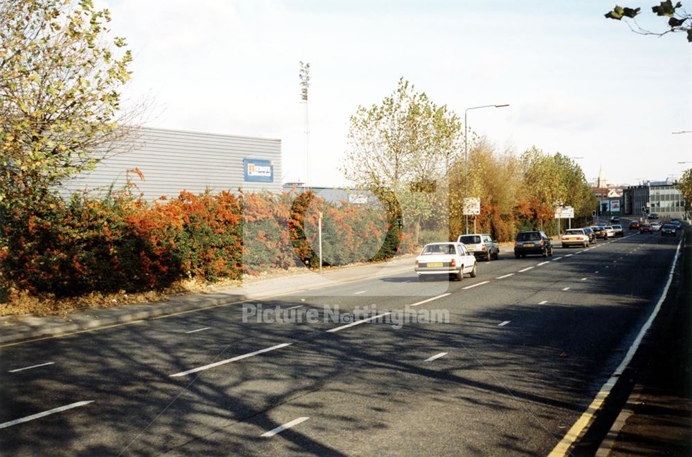 Castle Park Industrial Estate, Queens Drive