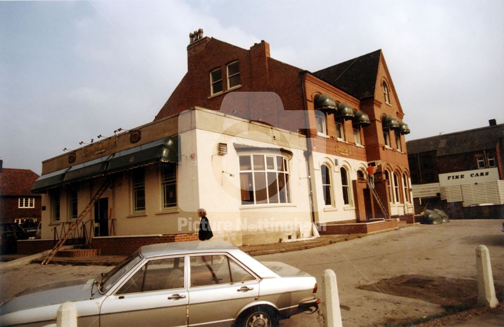 'Thingymajigs' Public House