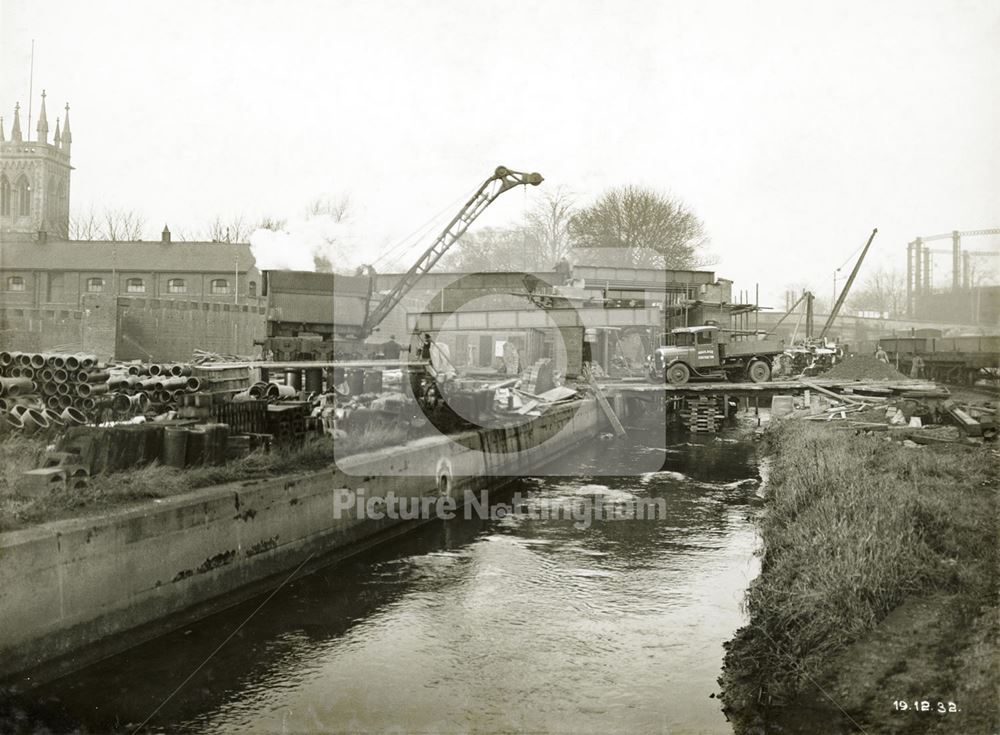 Bridge pier building over the River Leen during the development of Western Boulevard