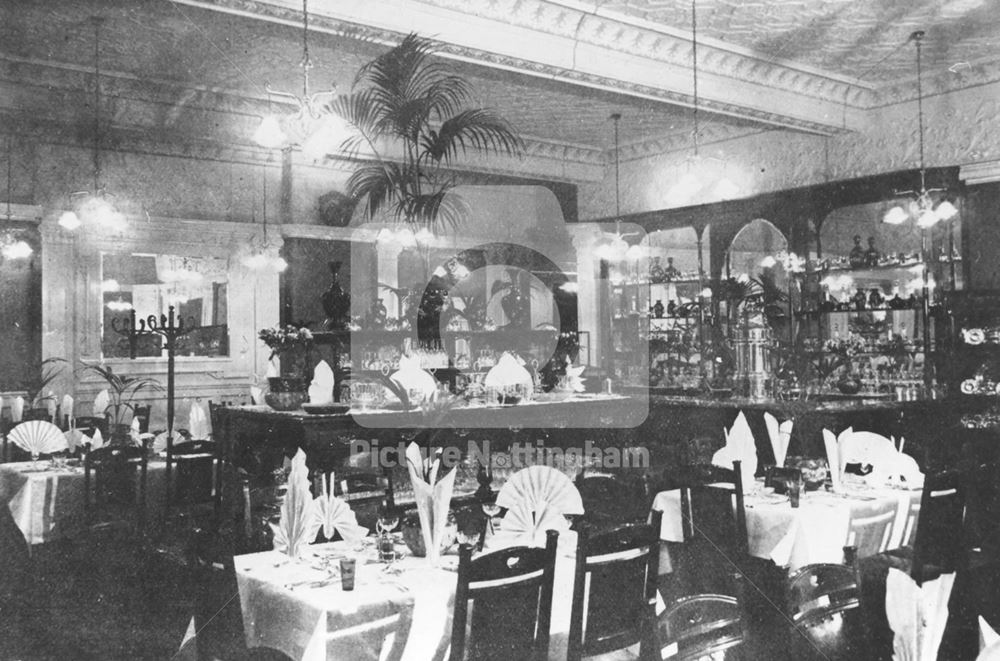 The Talbot - interior, The King's Hall Dining room