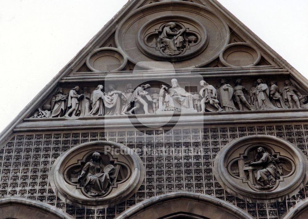 Statues and sculpture on the gable end - outside the old University College