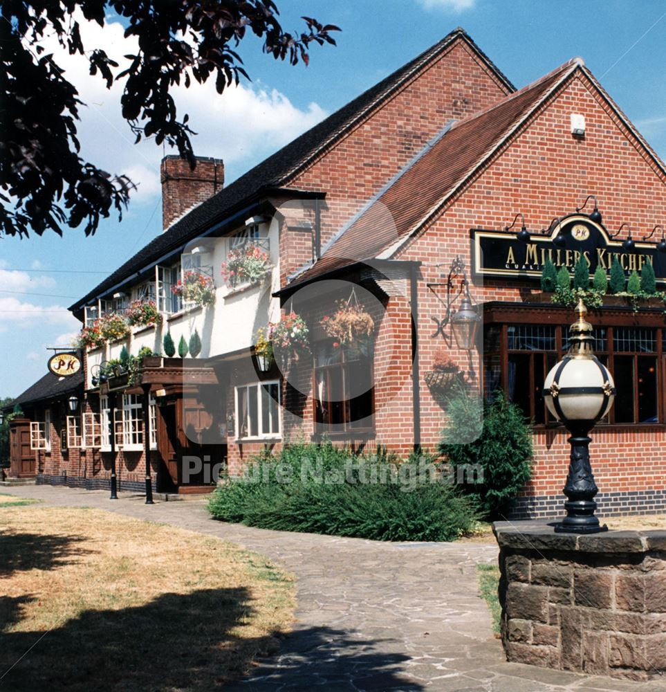 Willoughby Arms Public House