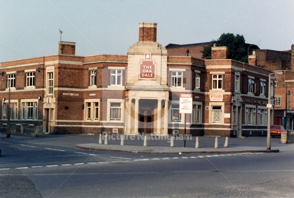 The Oakdale Public House