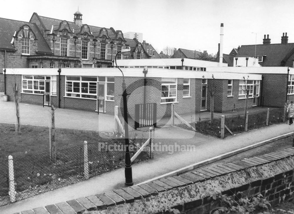 Lenton Primary School - new building