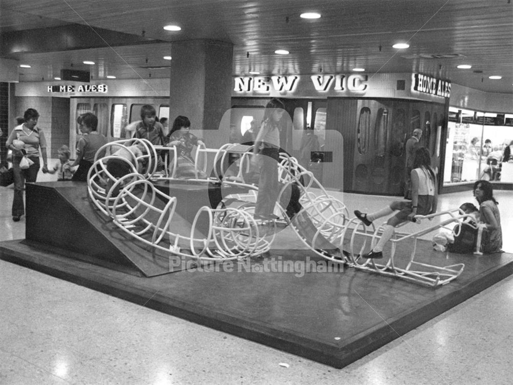 Children's play area, Victoria Centre