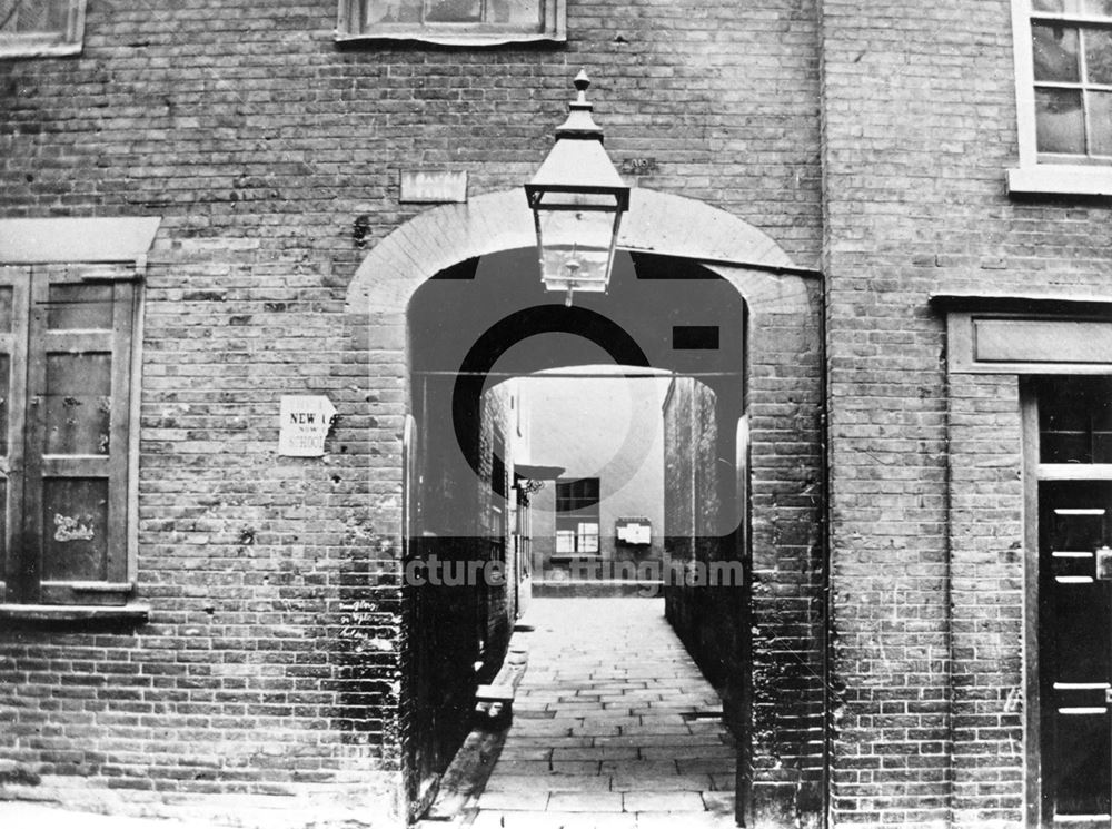 High Pavement School - entrance