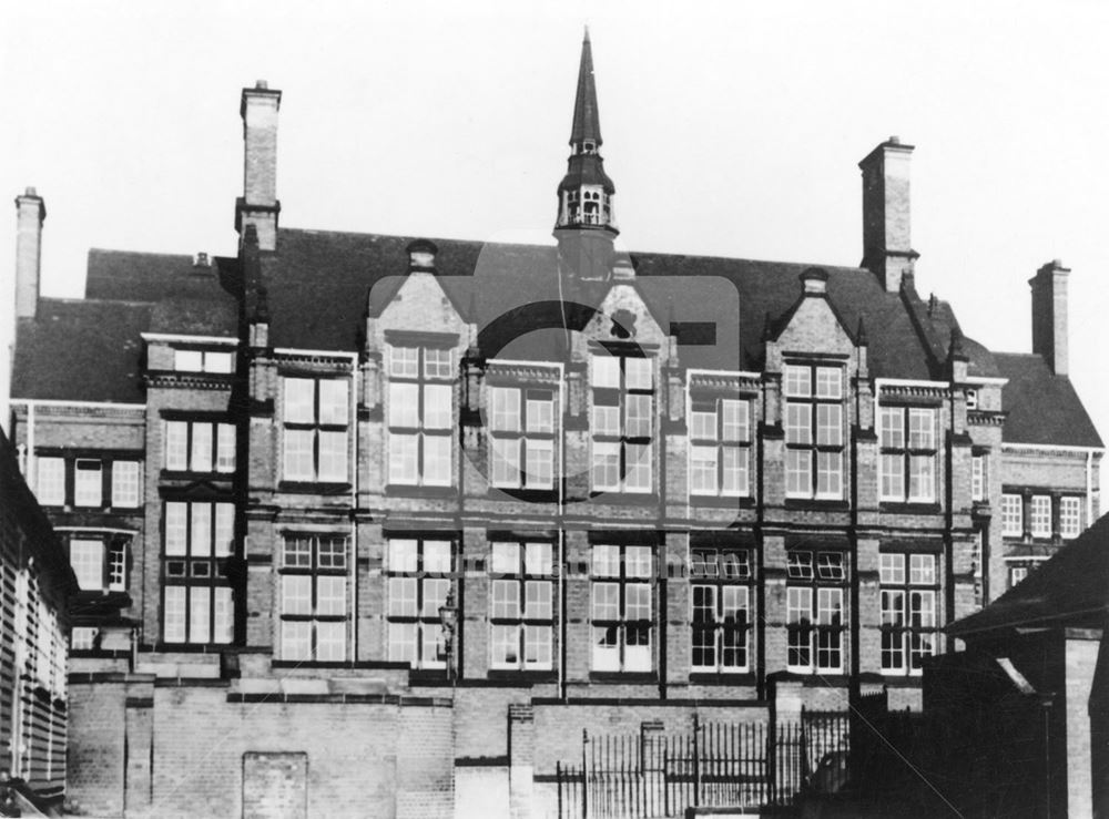 High Pavement School