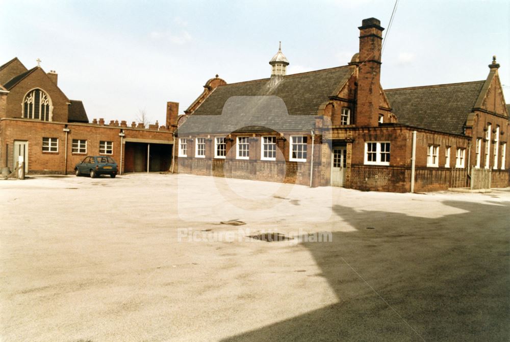 Collygate Road Infant School -exterior