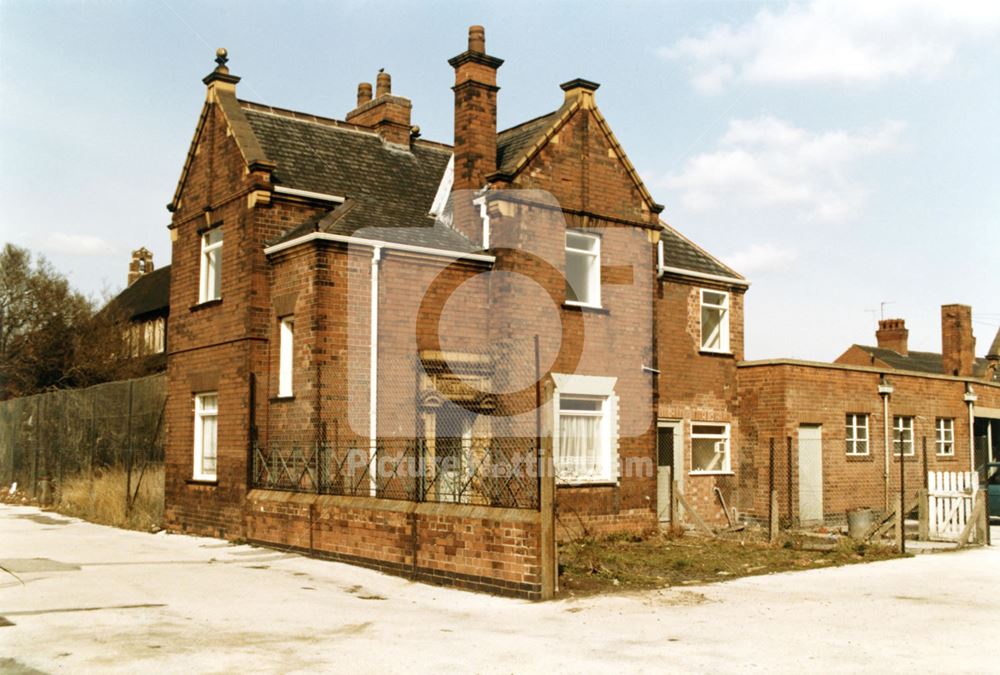 Mundella School -caretakers house