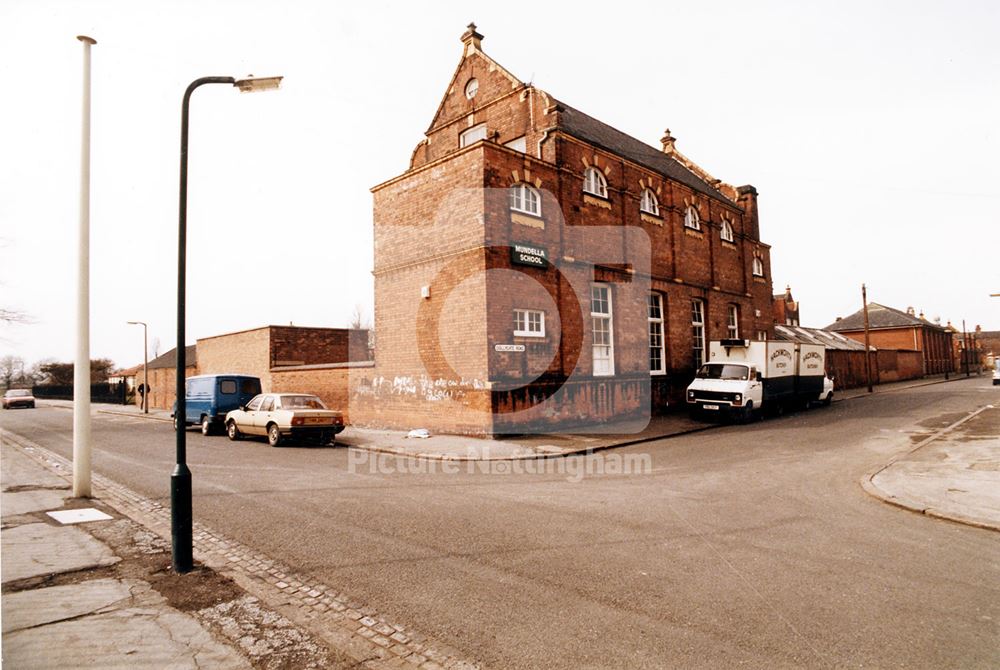 Mundella School - exterior