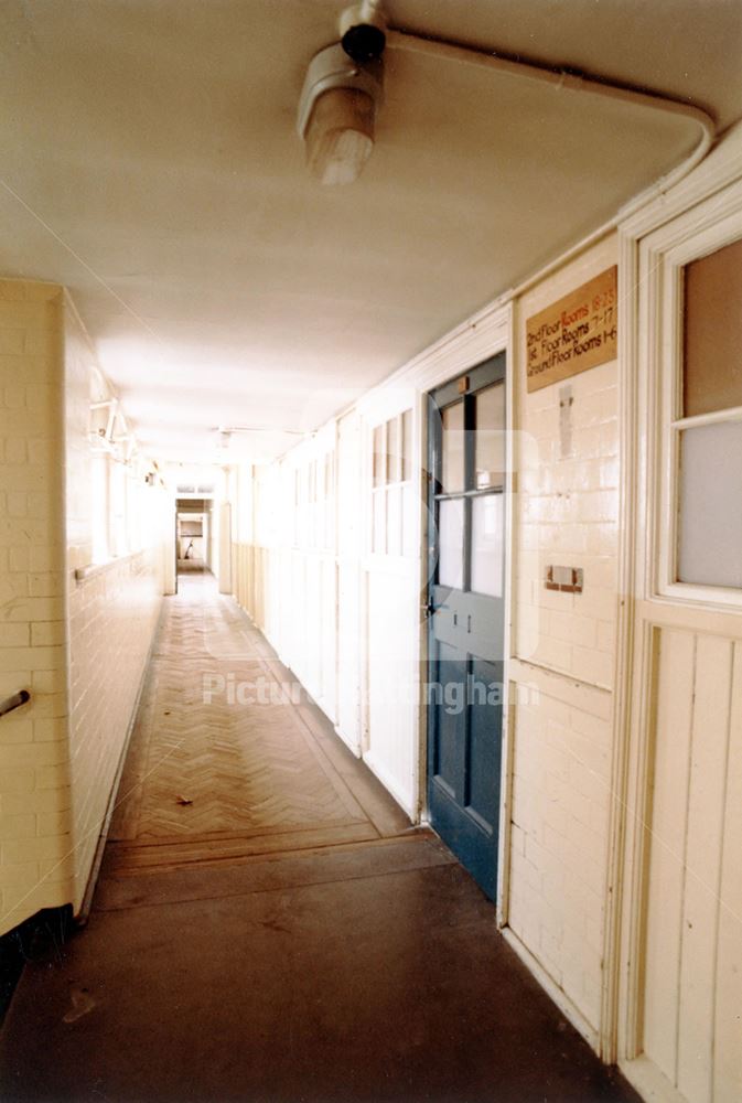 Mundella School - Upper floor corridor