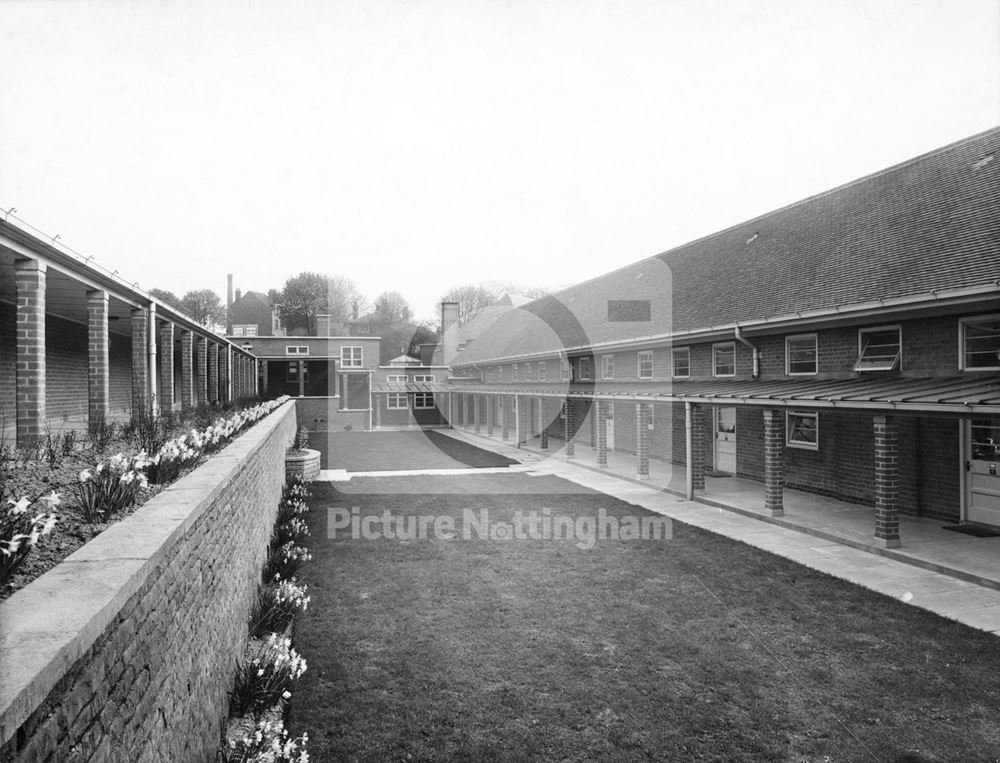 Walter Halls School, Wells Road, Nottingham, 1939?