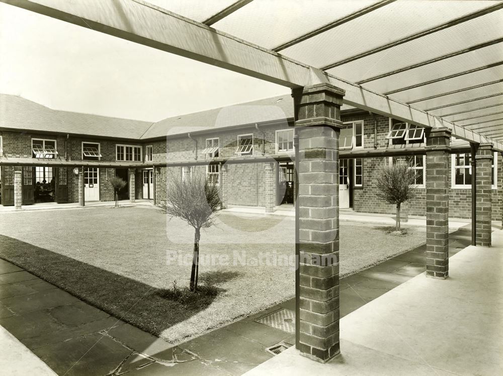 Haywood School - Inner quadrangle