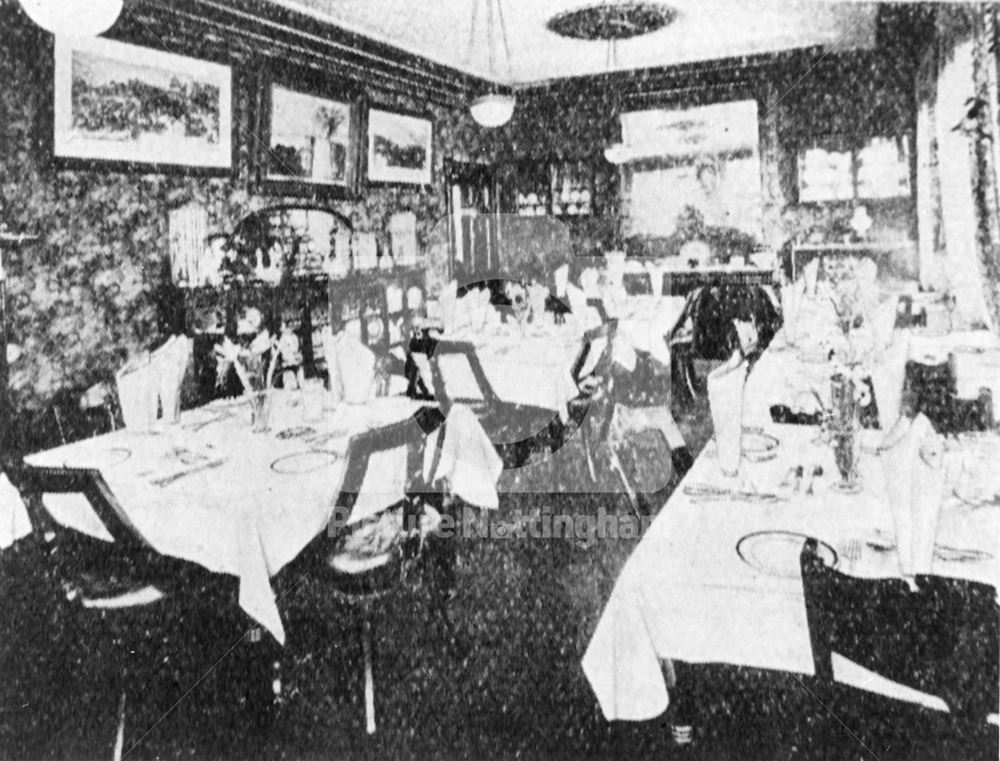 The Milton's Head Hotel - interior