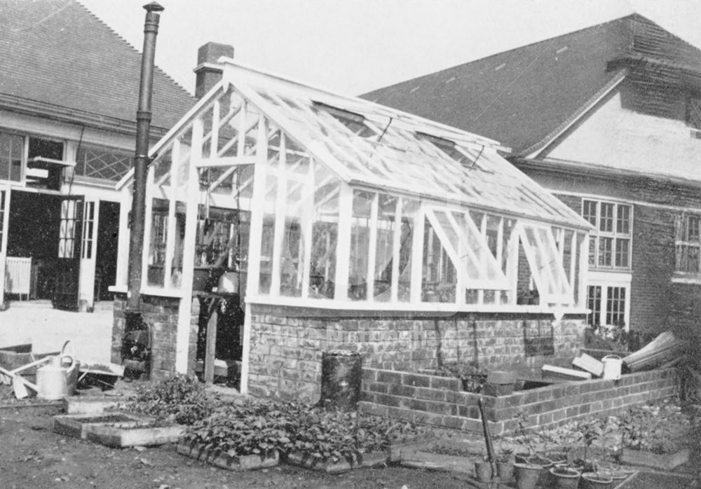 William Crane School - greenhouse