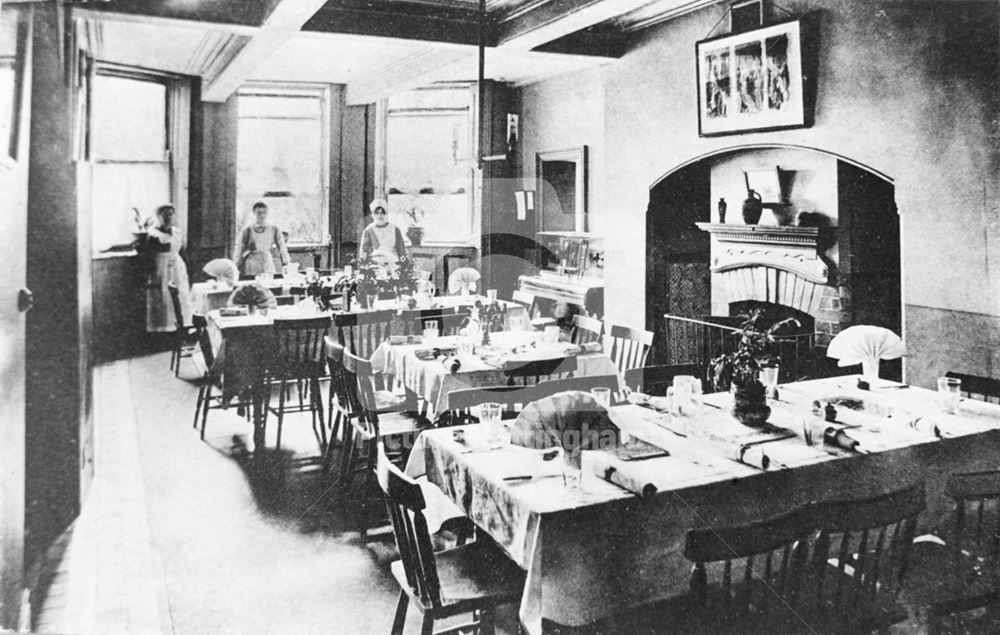 Western House School - the dining hall