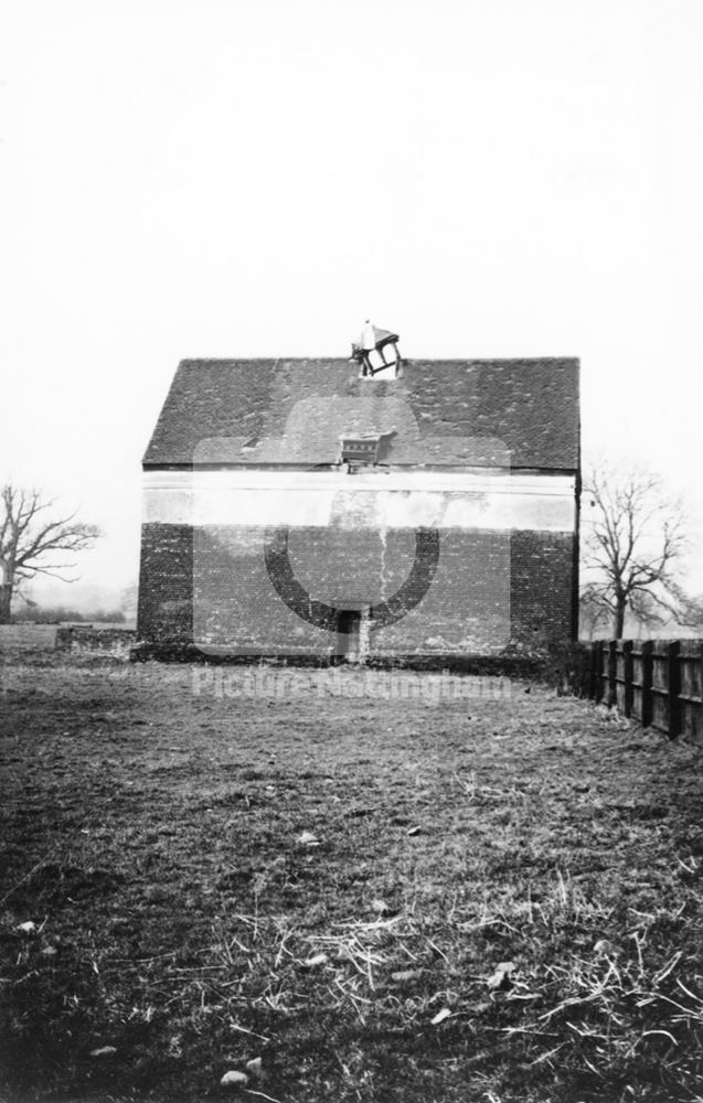 Dovecote -exterior