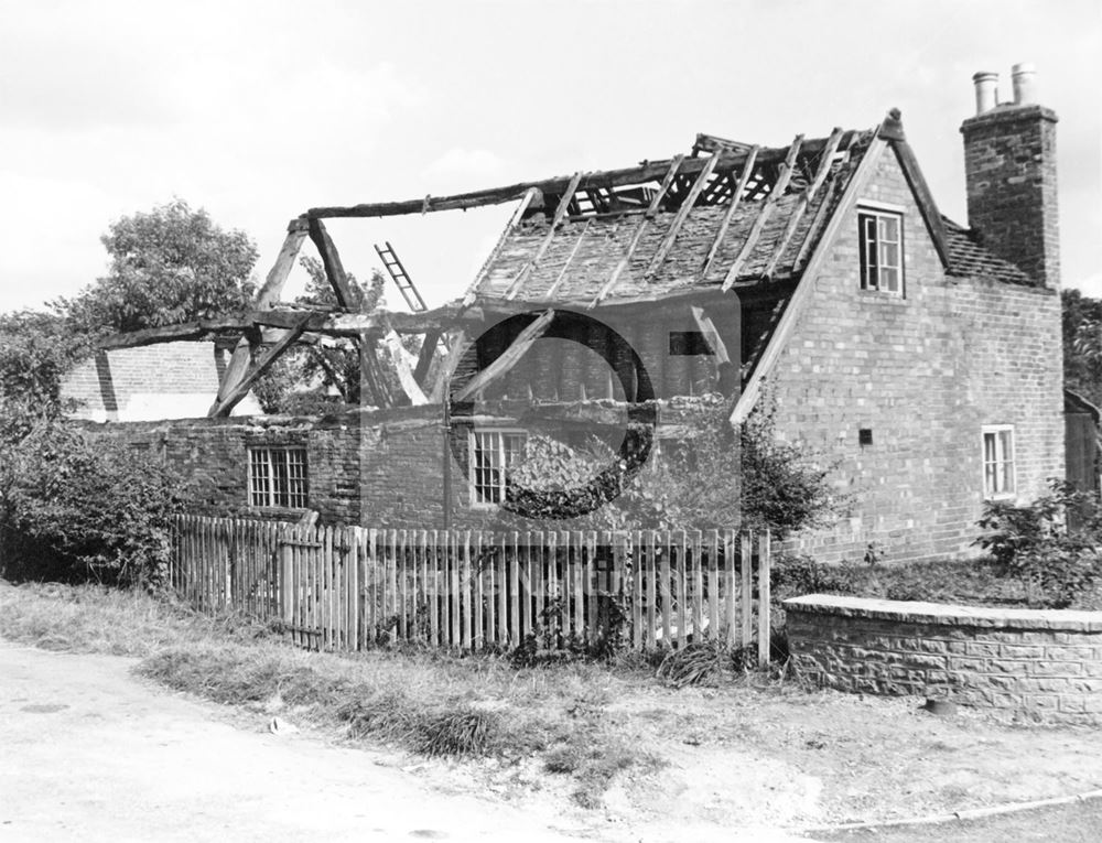 'Cruck Cottage', 55 Village Street, Clifton, during demolition