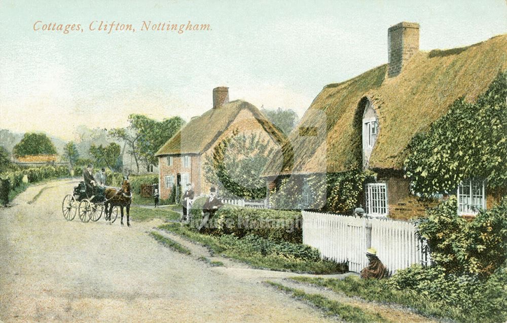 Old thatched cottages - Clifton Village