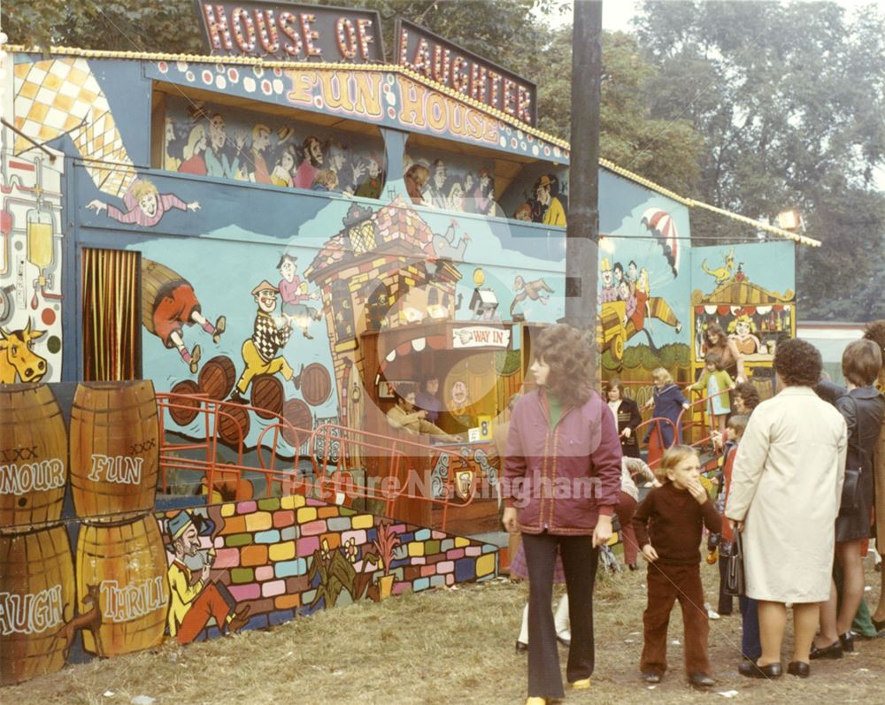 Goose Fair - 'House of Laughter' childrens playhouse sideshow