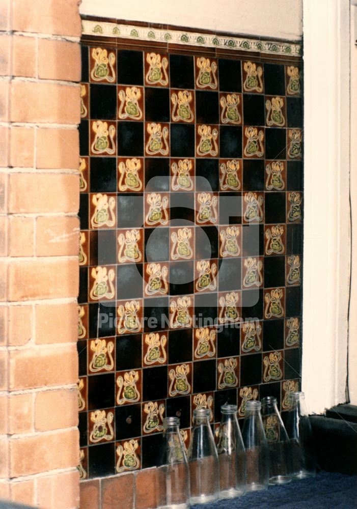 Porch decorated with ceramic tiles, Dale Street, Sneinton