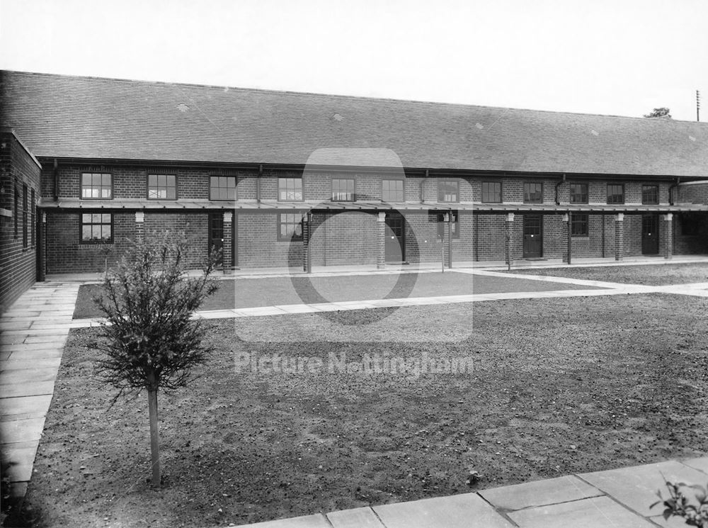 Bulwell Hall Estate Schools -quadrangle