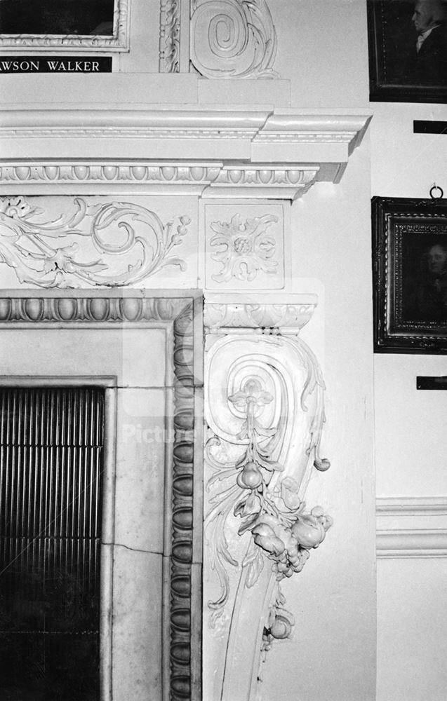 Bromley House -fireplace