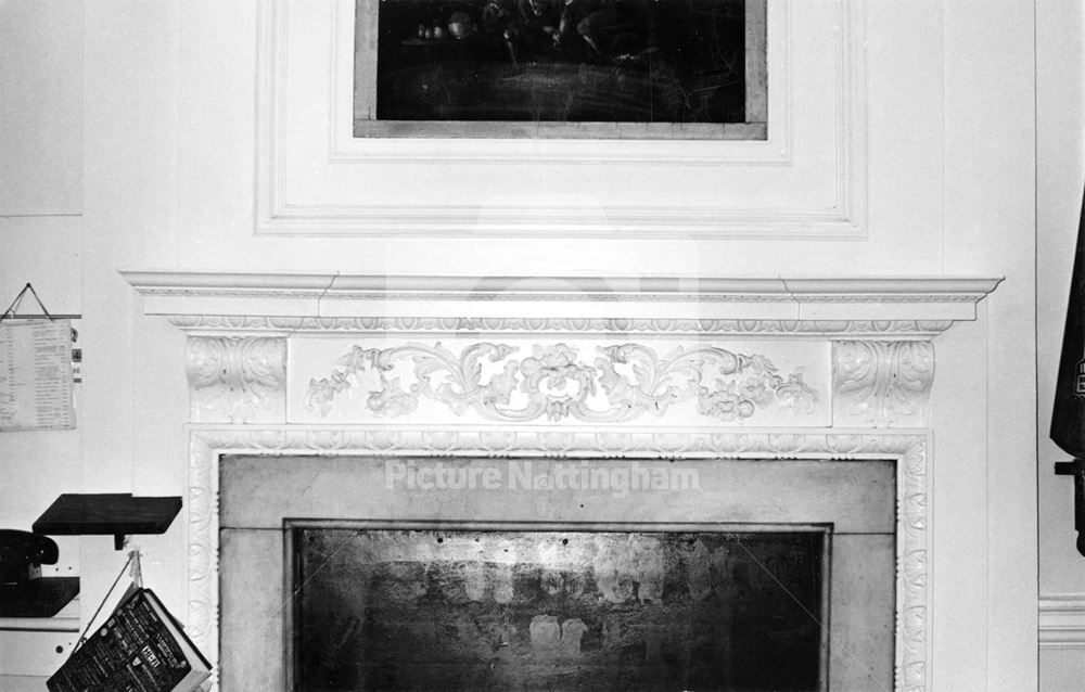 Bromley House -fireplace