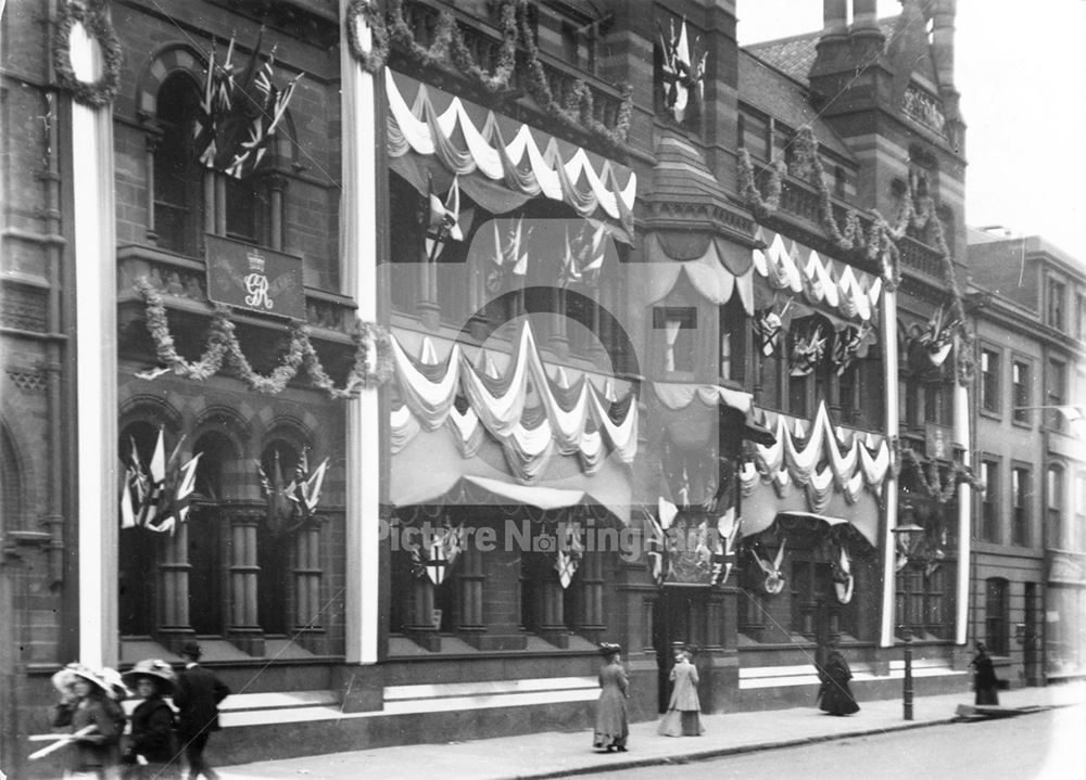 Westminster Bank decorated for the coronation of George V, 1911 (on the former Nottingham and Nottin