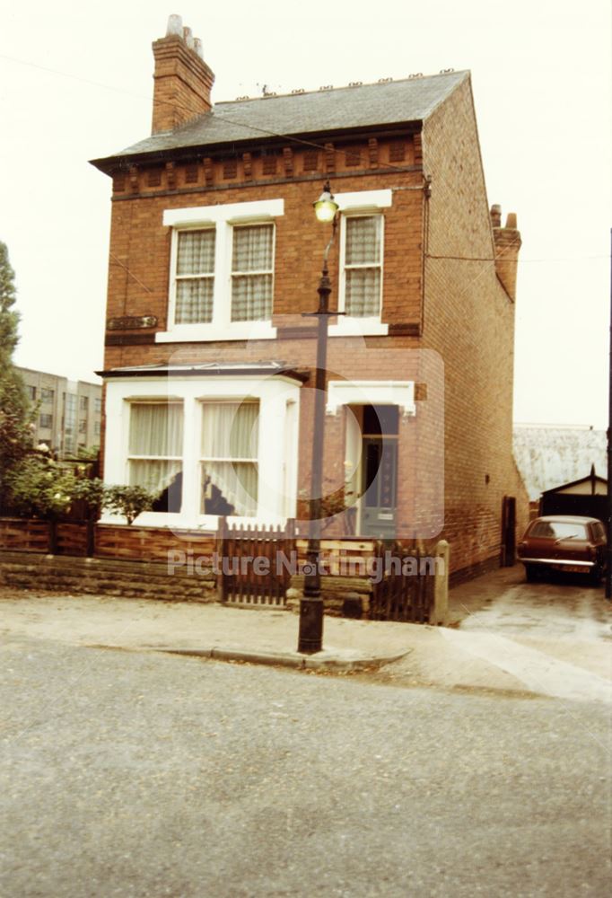 84, Highfield Road