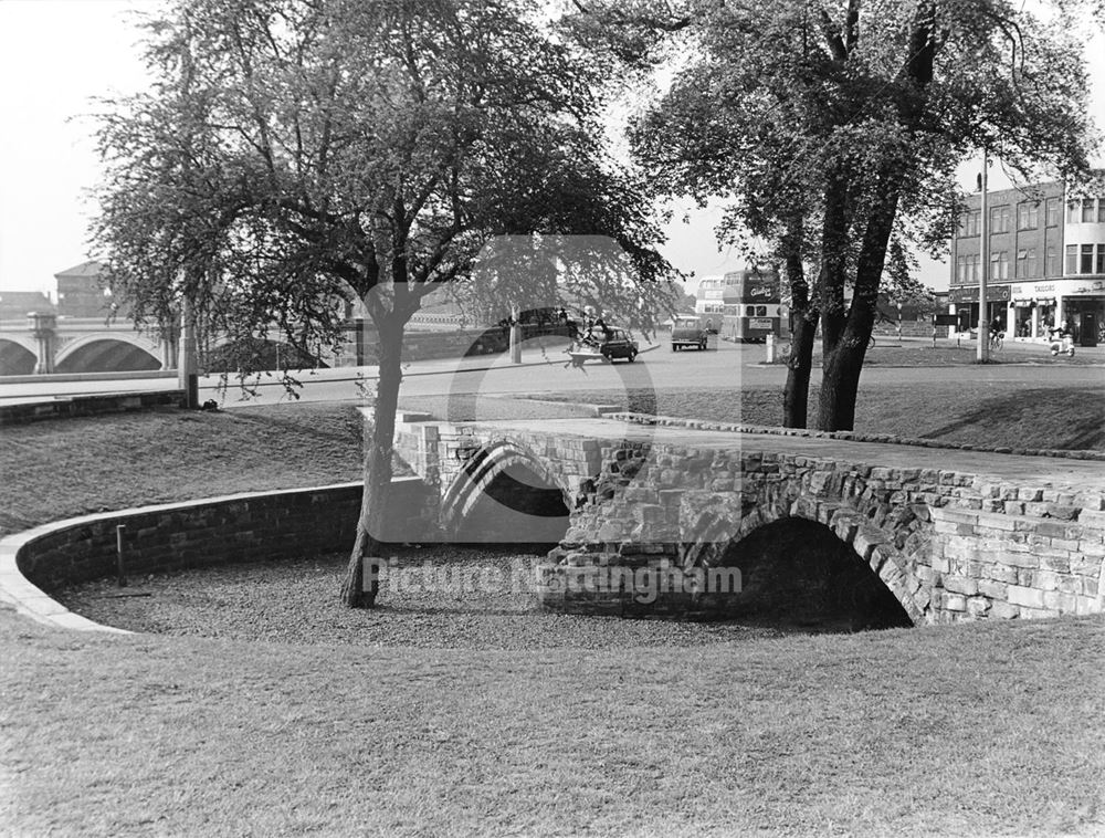 Arches of the Old Trent Bridge