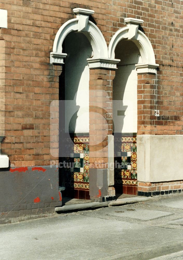 21 and 23, Holborn Avenue -tiles